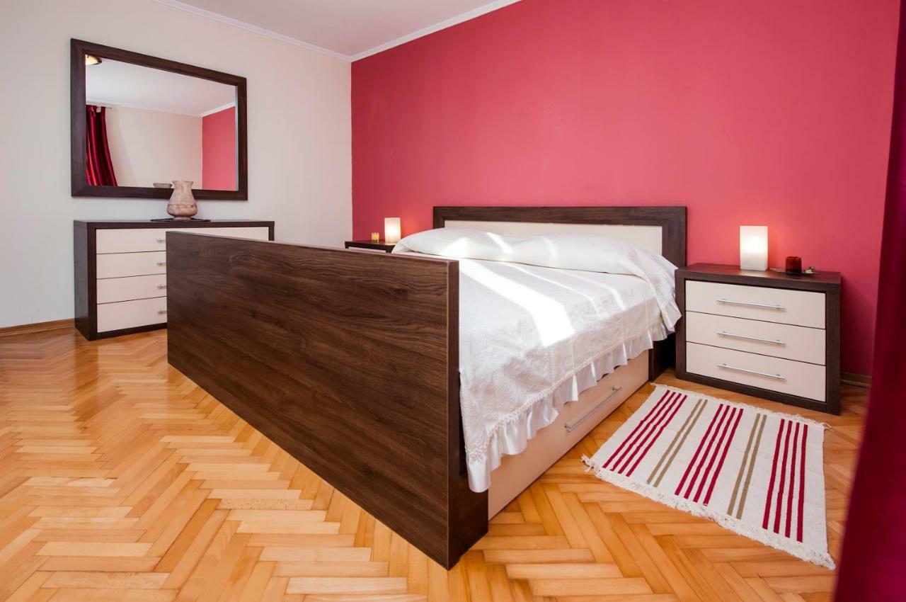 Apartment Nika Rovinj Exterior foto